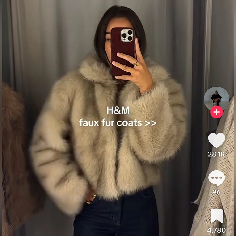 NWT H&M Cream Faux Fur Jacket - Picture 2 of 13